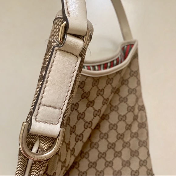 (Sold) Authentic Gucci canvas hobo Bag - Picture 6 of 12